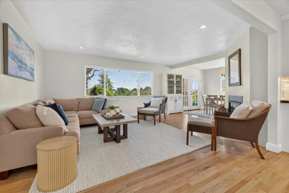 136 Cutter Drive Watsonville, CA 95076