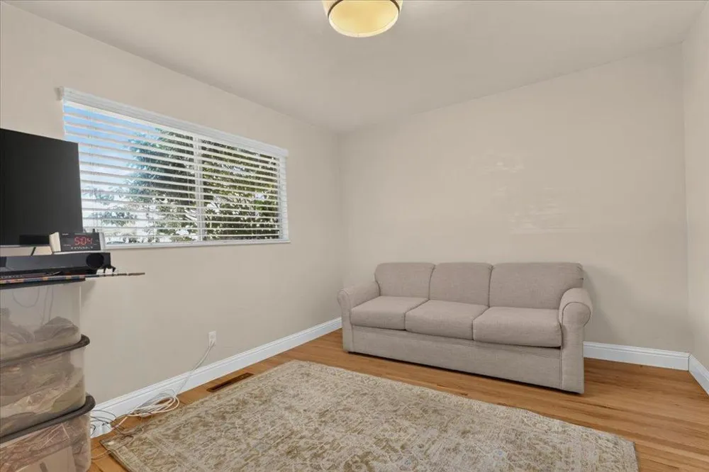 136 Cutter Drive Watsonville, CA 95076