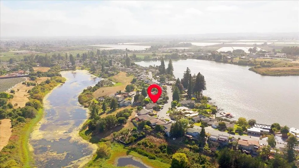 136 Cutter Drive Watsonville, CA 95076