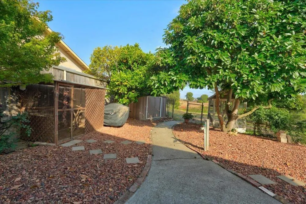 136 Cutter Drive Watsonville, CA 95076