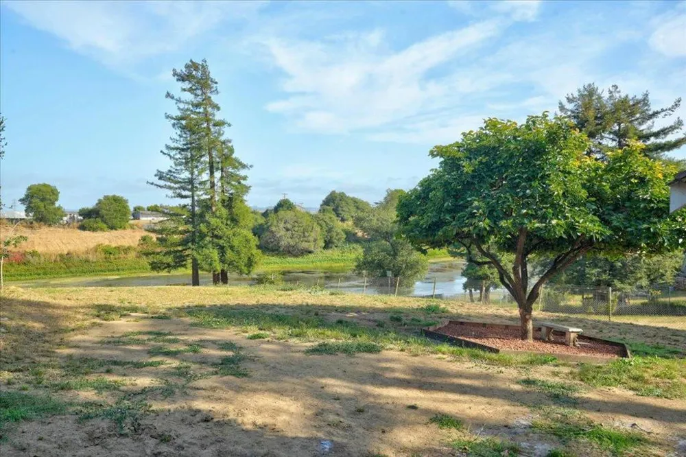 136 Cutter Drive Watsonville, CA 95076
