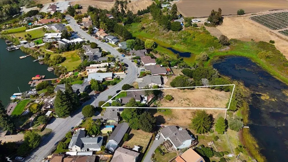 136 Cutter Drive Watsonville, CA 95076