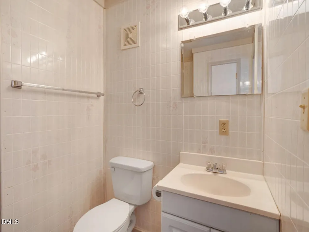 207 Price Street Pine Level, NC 27576