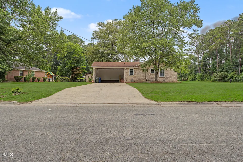 2900 Carey Road Kinston, NC 28504
