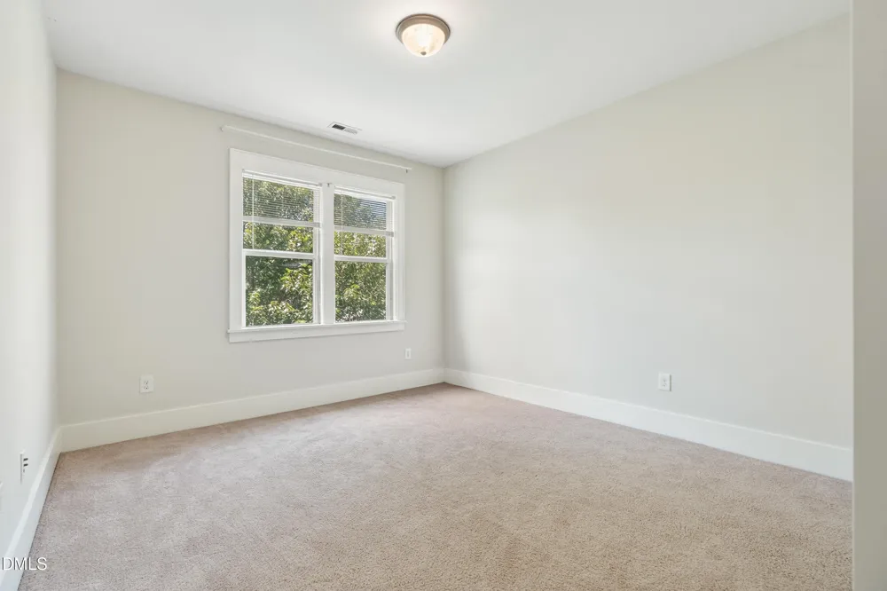 19 Pokeberry Bend Drive Chapel Hill, NC 27516