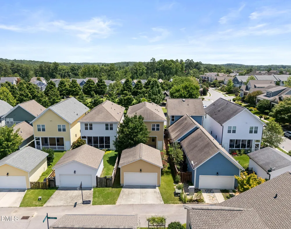 19 Pokeberry Bend Drive Chapel Hill, NC 27516