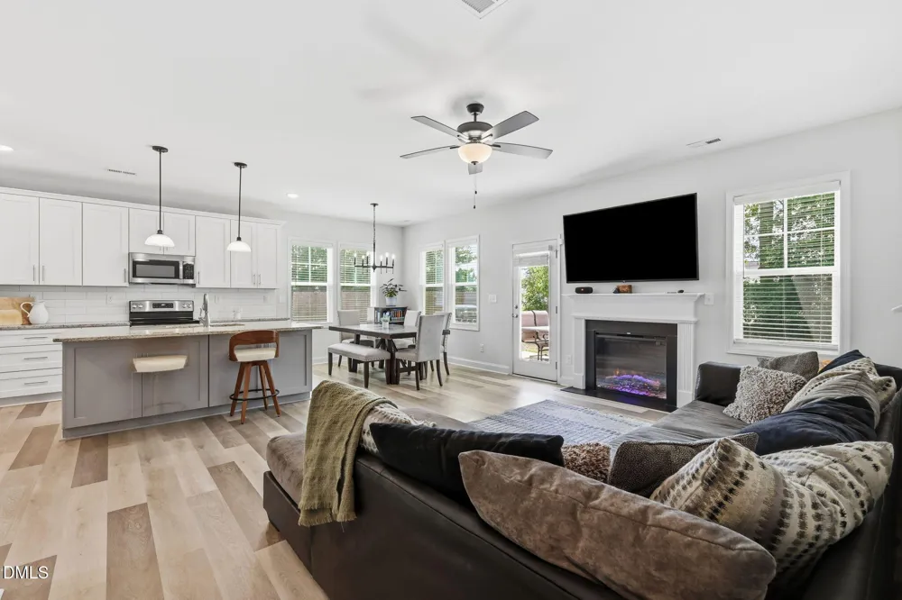 675 Amusement Drive Hope Mills, NC 28348