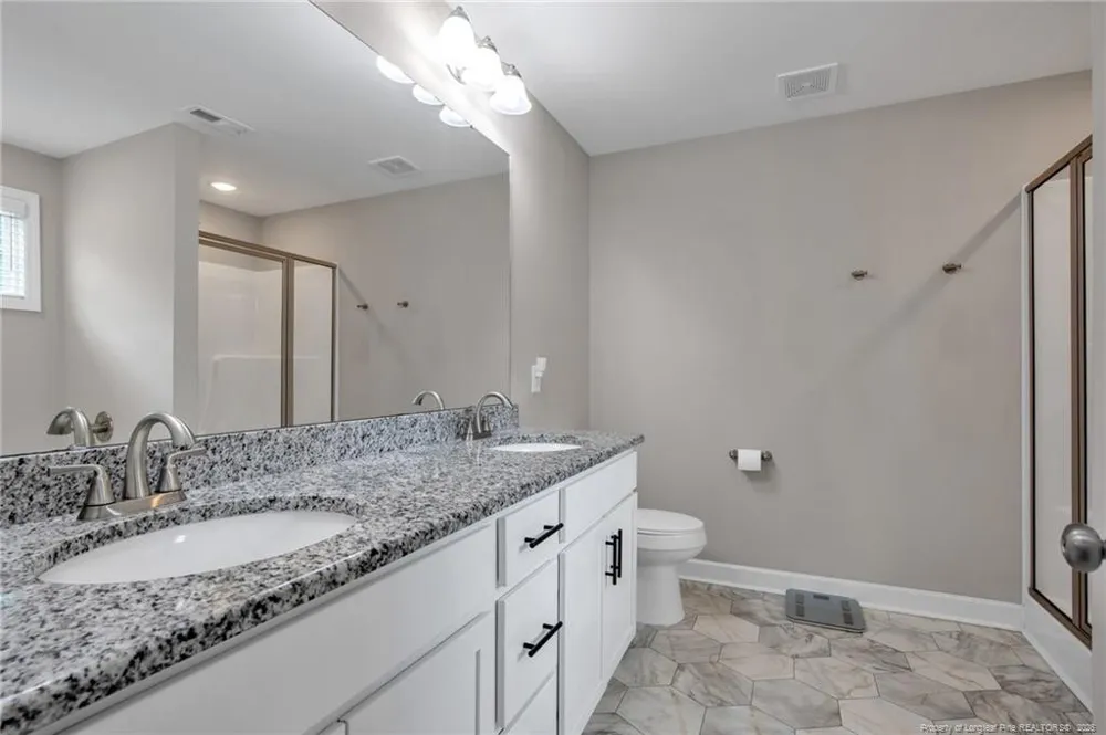 32 Finch Lane Parkton, NC 28371