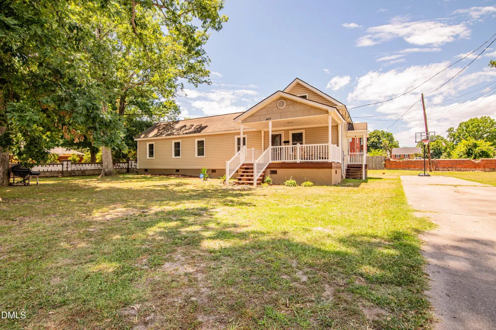 407 Hamilton Street Roanoke Rapids, NC 27870