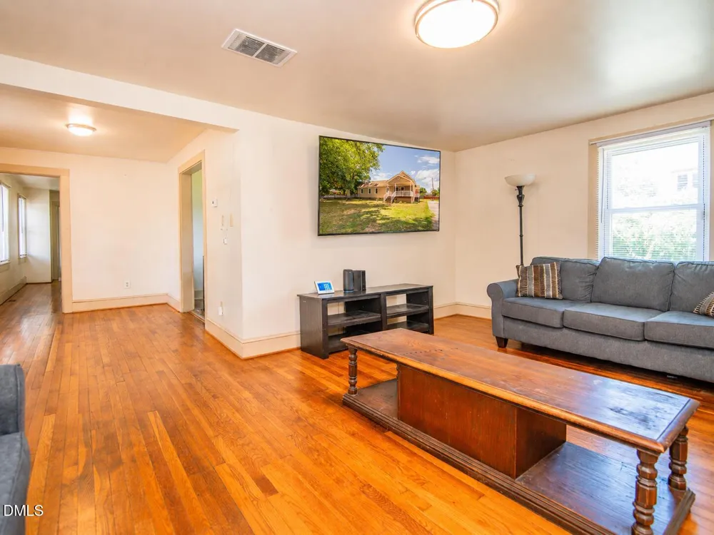 407 Hamilton Street Roanoke Rapids, NC 27870