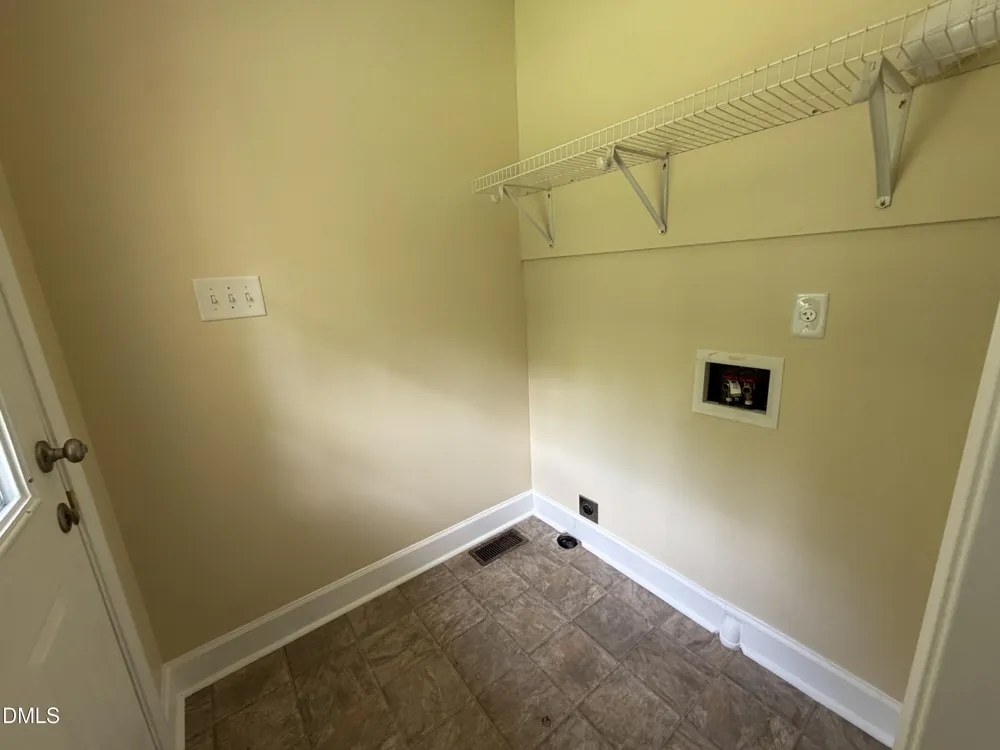 3582 Nc-58 Warrenton, NC 27589