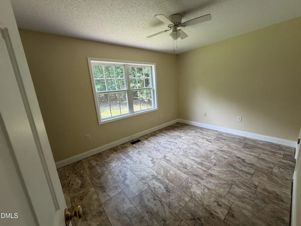 3582 Nc-58 Warrenton, NC 27589