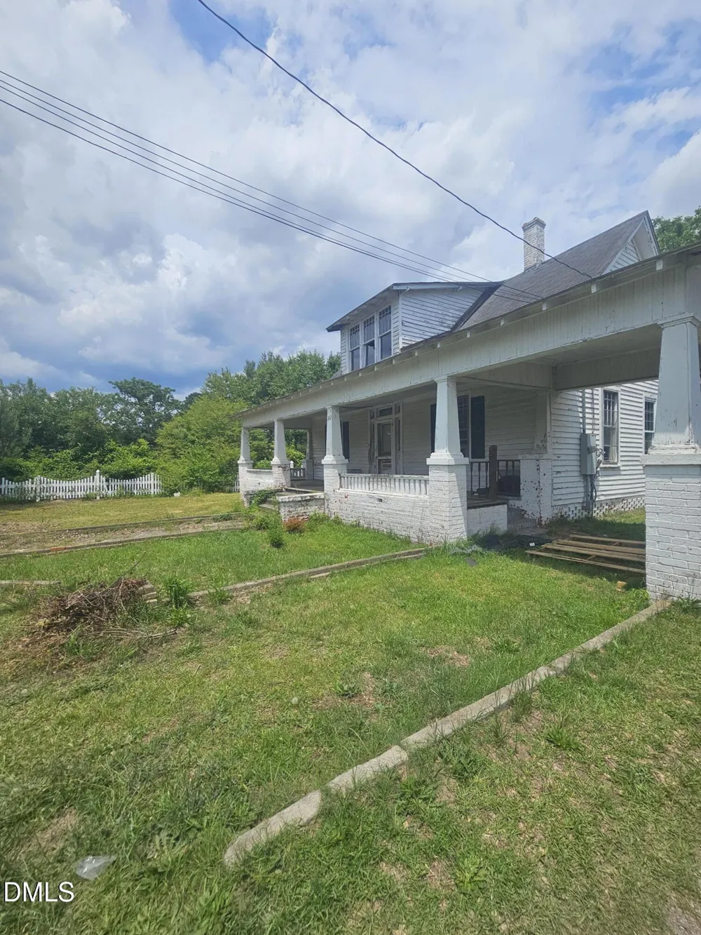 202 E Blanche Street Pine Level, NC 27568