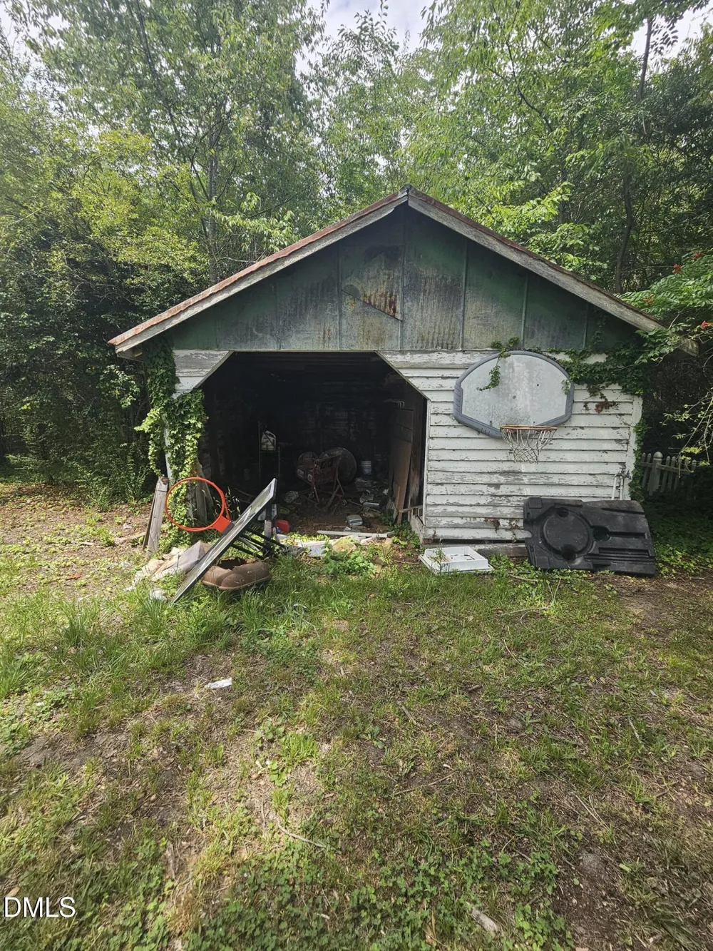 202 E Blanche Street Pine Level, NC 27568