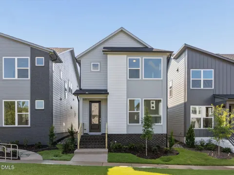 17 Tallgrass Road