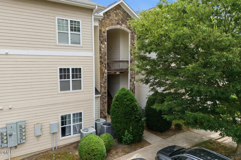 102 Campus Walk Trail #200 Elon, NC 27244