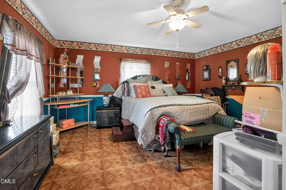 202 Newbold Street Lincolnton, NC 28092