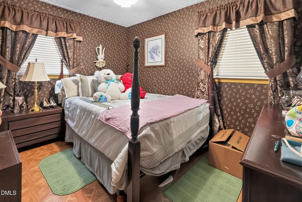 202 Newbold Street Lincolnton, NC 28092