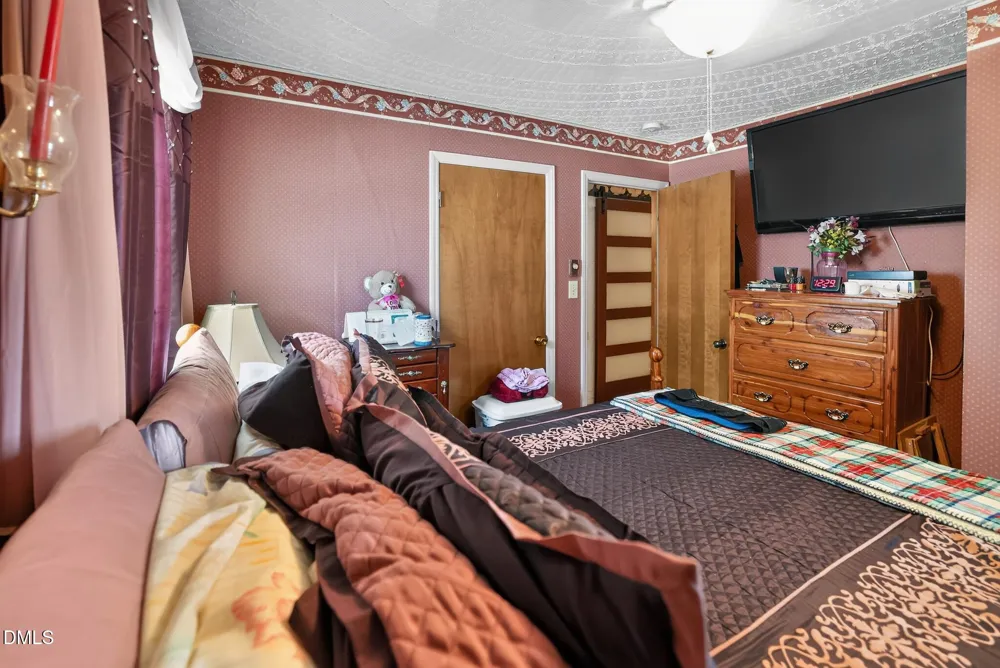 202 Newbold Street Lincolnton, NC 28092