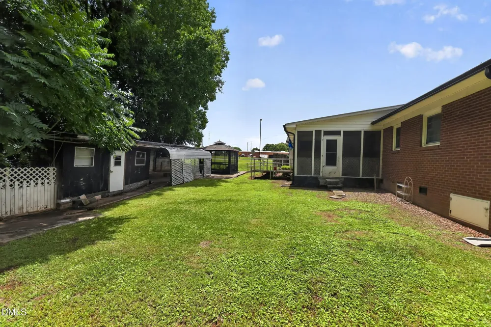 202 Newbold Street Lincolnton, NC 28092