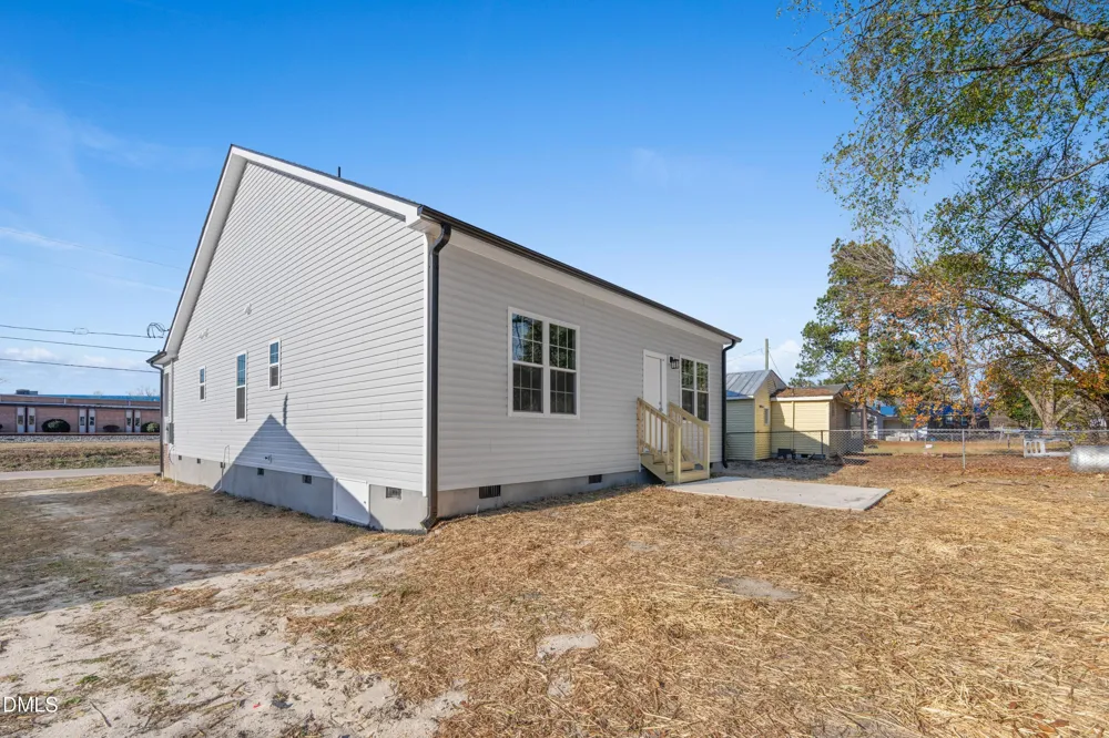 608 S Goldsboro Street Fremont, NC 27830