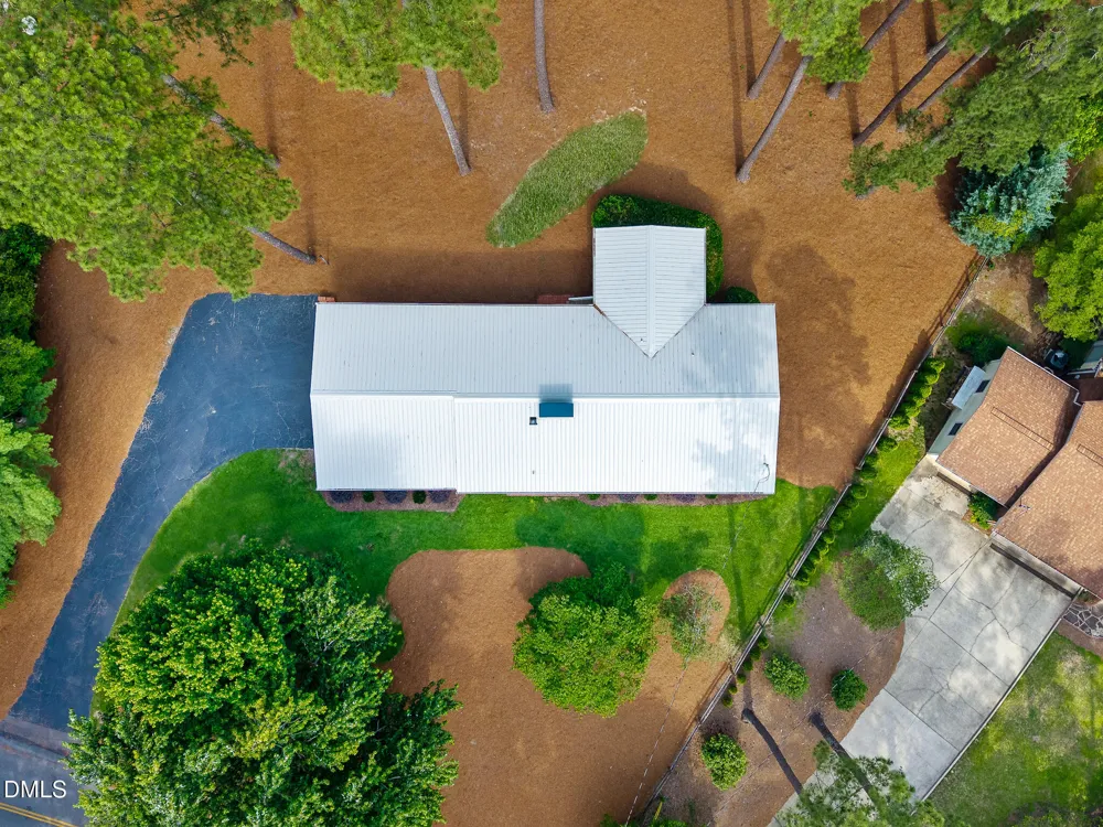 172 Pine Ridge Drive Whispering Pines, NC 28327