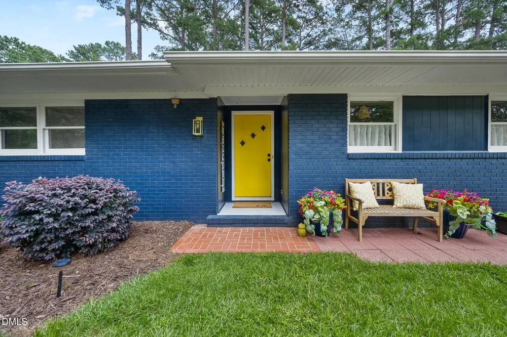 172 Pine Ridge Drive Whispering Pines, NC 28327