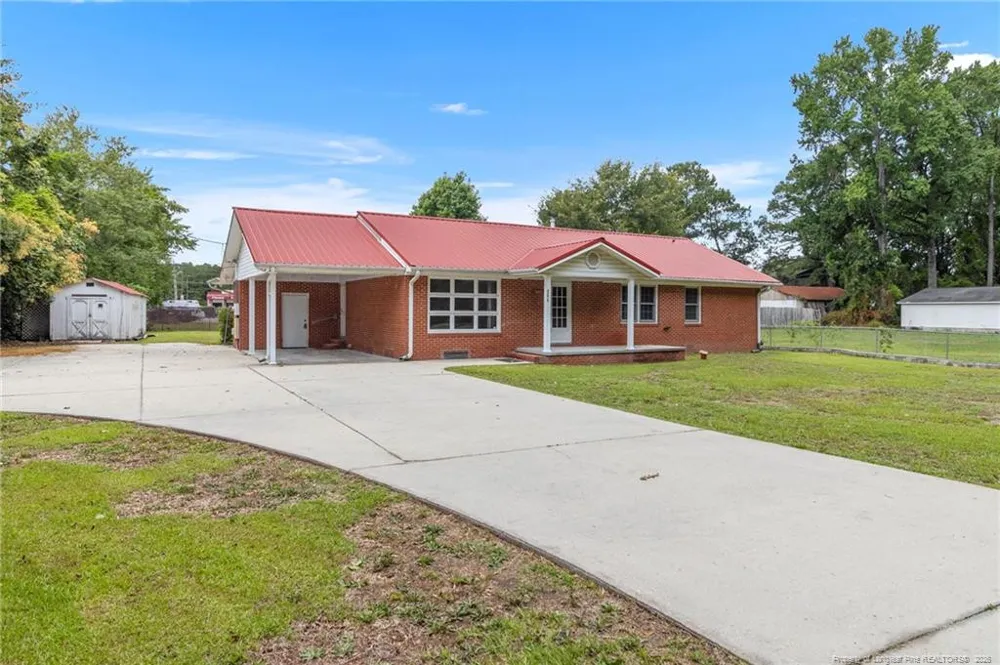 344 S 4th Street Saint Pauls, NC 28384