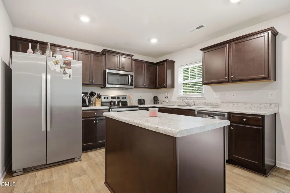 4561 Sandstone Drive Greenville, NC 27858