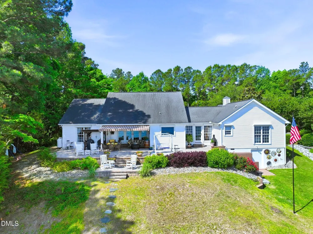 122 Line Boat Lane Swansboro, NC 28584
