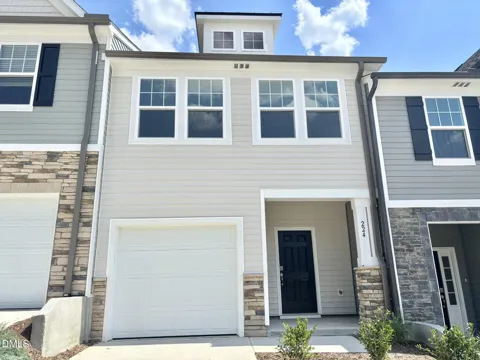 224 Alberta Drive #143