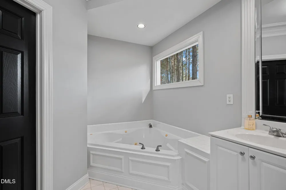 173 Yadkin Falls New London, NC 28127