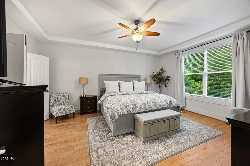 1550 Village Grove Court Hillsborough, NC 27278