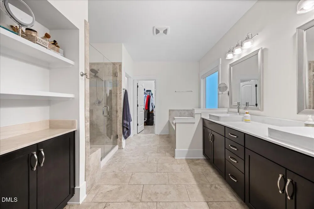 1550 Village Grove Court Hillsborough, NC 27278