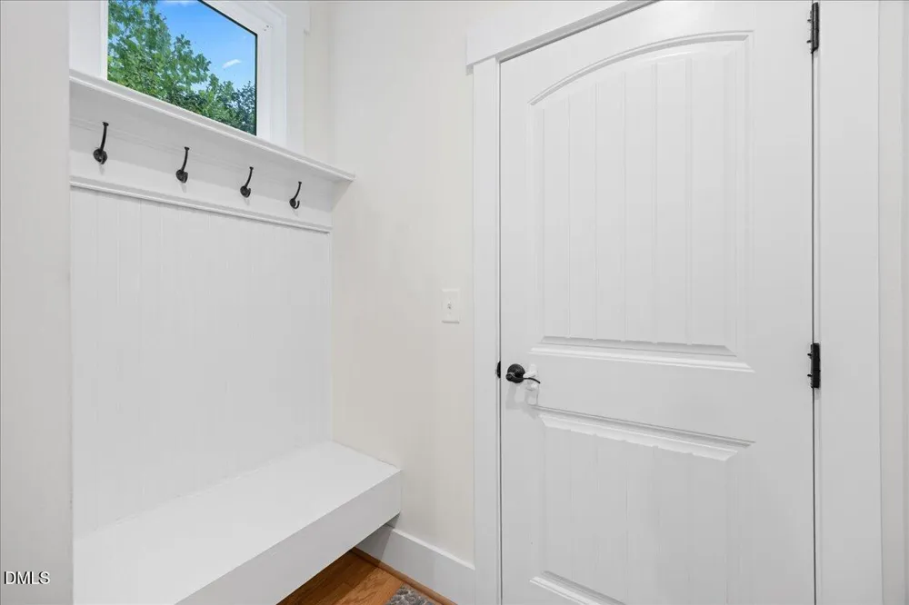 1550 Village Grove Court Hillsborough, NC 27278