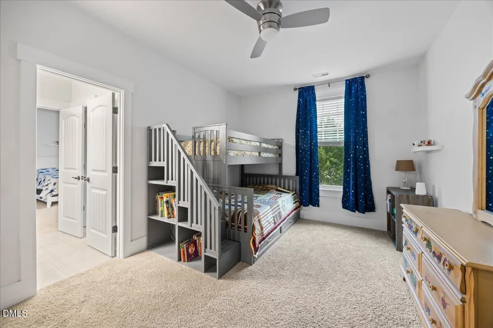 1550 Village Grove Court Hillsborough, NC 27278