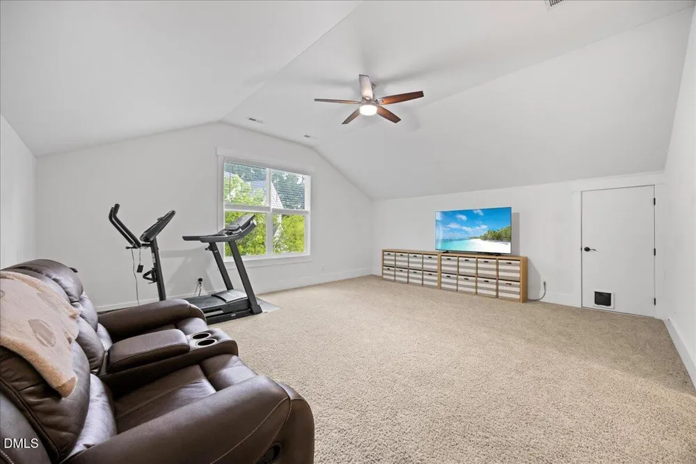 1550 Village Grove Court Hillsborough, NC 27278