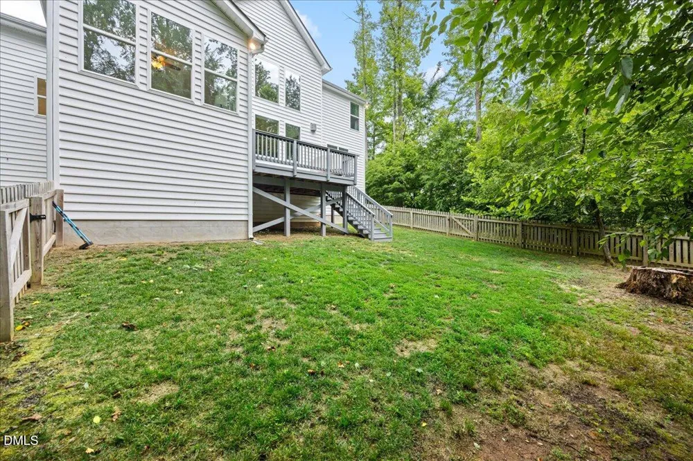 1550 Village Grove Court Hillsborough, NC 27278