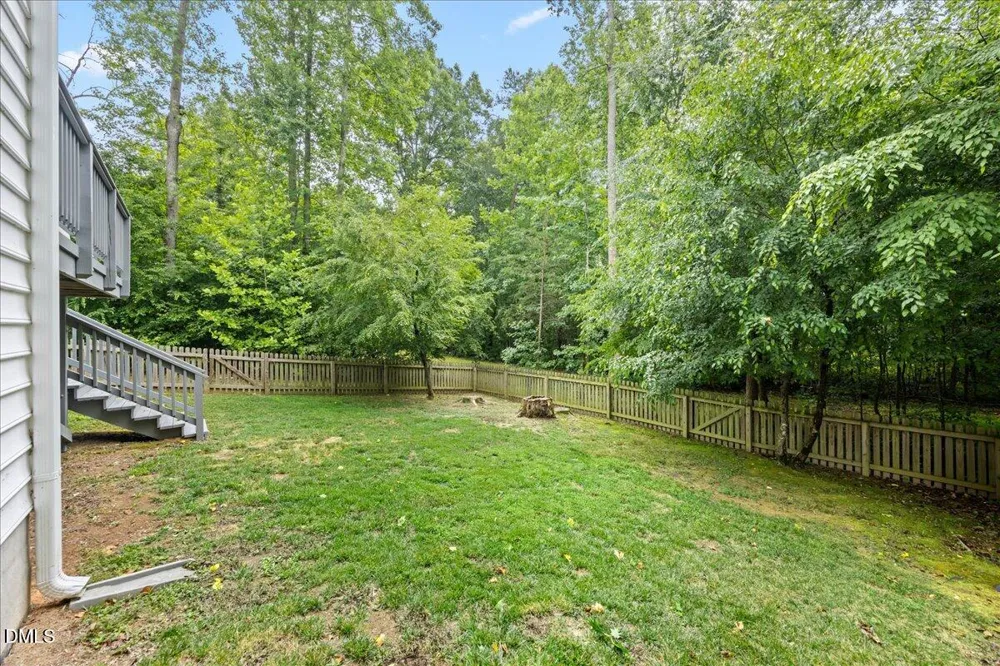 1550 Village Grove Court Hillsborough, NC 27278