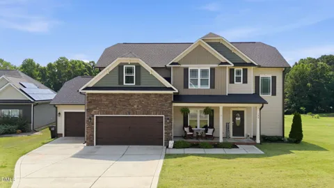 124 Shady Oaks Drive