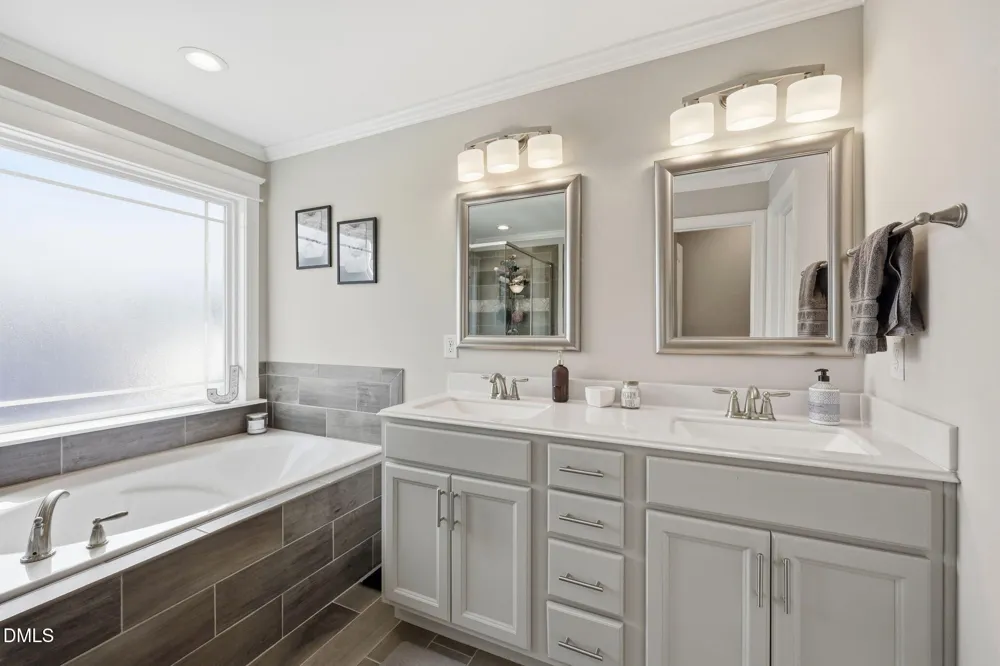 124 Shady Oaks Drive Benson, NC 27504