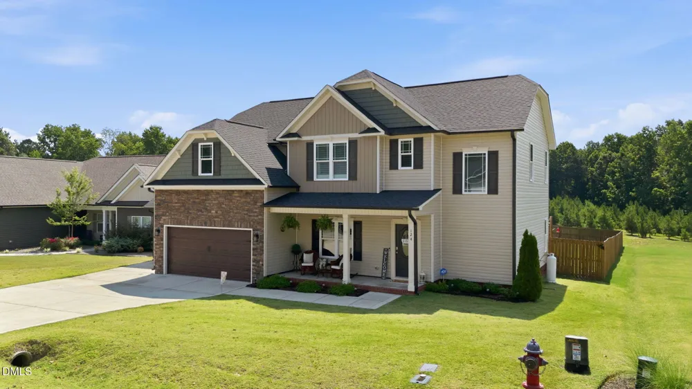 124 Shady Oaks Drive Benson, NC 27504