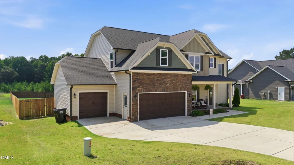 124 Shady Oaks Drive Benson, NC 27504