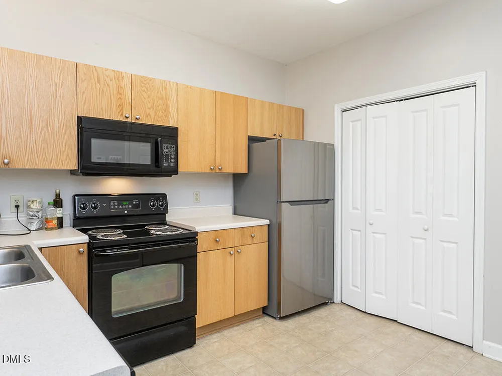 102 Campus Walk Trail #201 Elon, NC 27244