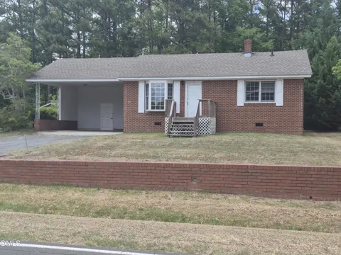 109 Moss Road