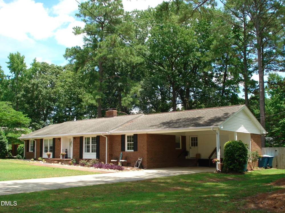 1502 Wellons Avenue Dunn, NC 28334