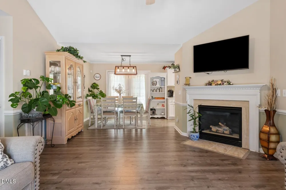 1608 Rogers Pointe Lane Creedmoor, NC 27522