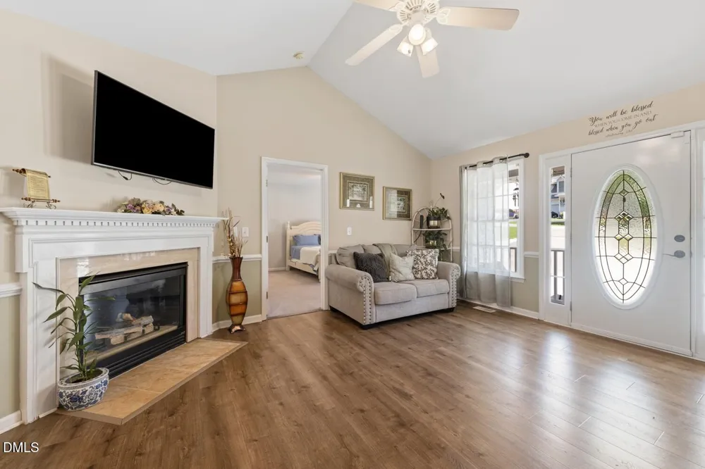 1608 Rogers Pointe Lane Creedmoor, NC 27522