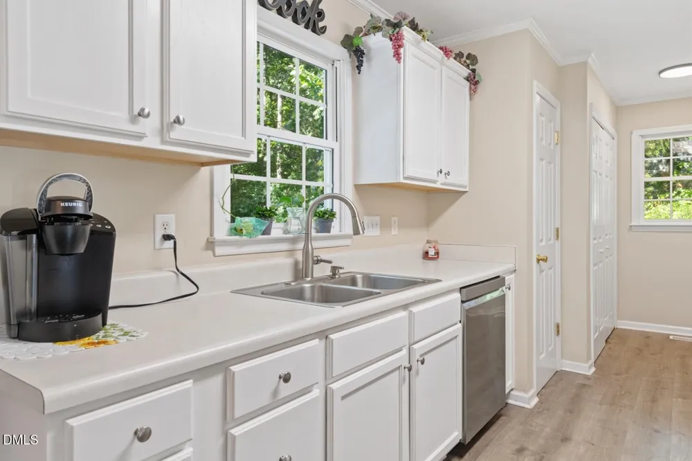 1608 Rogers Pointe Lane Creedmoor, NC 27522