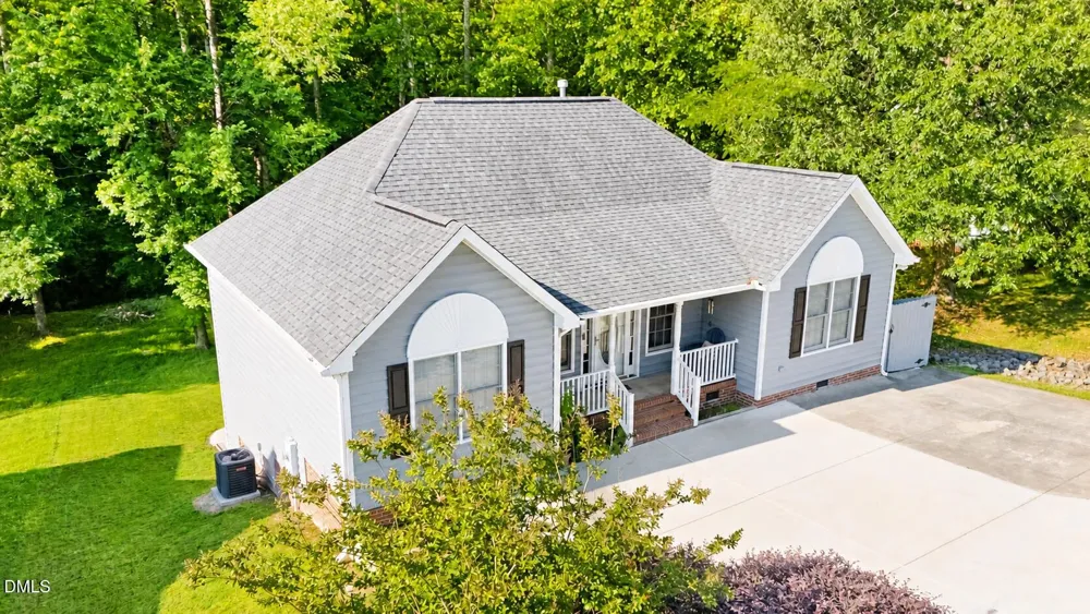 1608 Rogers Pointe Lane Creedmoor, NC 27522